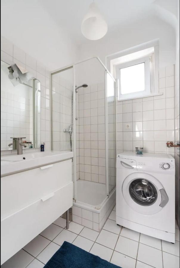 City Center Operastreet Apartment "Italy" Wina Bagian luar foto