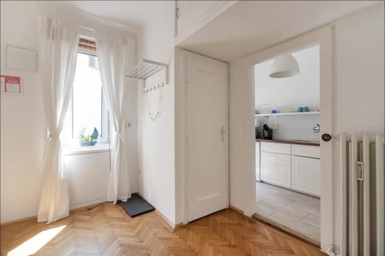 City Center Operastreet Apartment "Italy" Wina Bagian luar foto